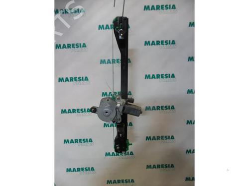 front-left-window-mechanism-fiat-punto-188_-1999-2000-2001-2002-2003-2004-2005-2006-2007-2008-2009-2010-2011-2012-31440874 main image