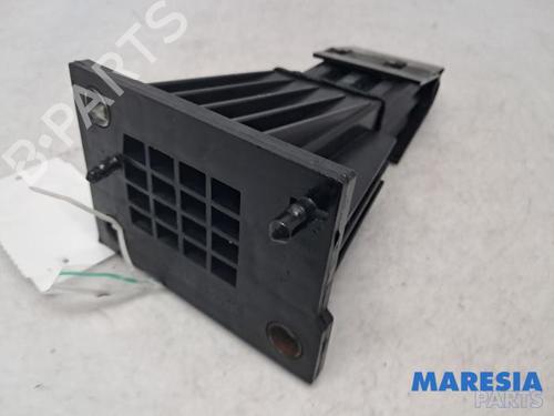 Used Support ALFA ROMEO GIULIETTA (940_) 1.4 TB (940FXB1A, 940FXB11) (170 hp) 31464322