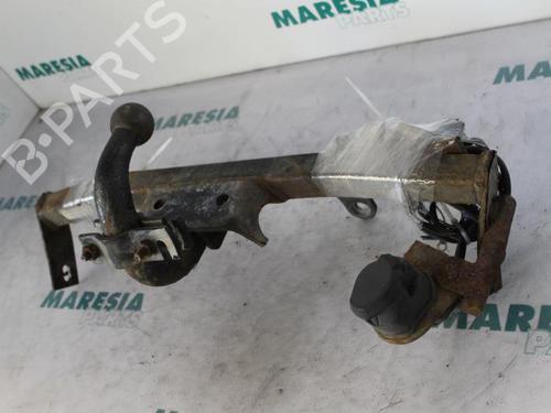 tow-ballmechanism-renault-espace-iii-je0_-1996-1997-1998-1999-2000-2001-2002-31409371 main image