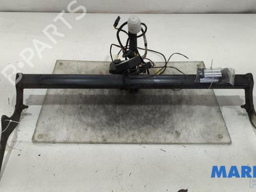 Used Tow ball/Mechanism Tow ball/Mechanism RENAULT CAPTUR I (J5_, H5_) 1.3 TCe 150 (J5NK, J5JS) (150 hp) 33832664 33832664