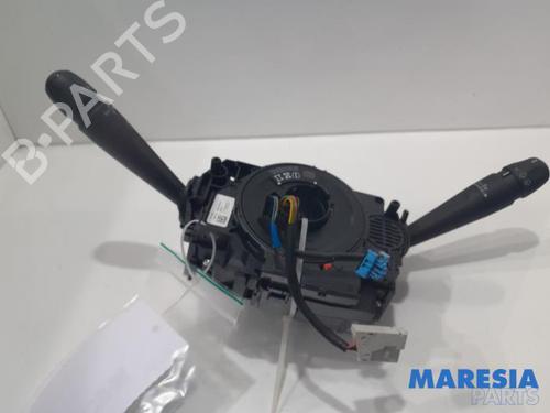 Used Switch CITROËN C4 CACTUS 1.2 VTi 82 (82 hp) 31445300