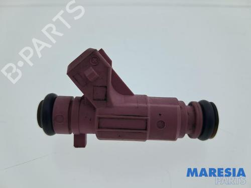 Used Injector Injector FIAT BRAVO II (198_) 1.4 (198AXA1B) (90 hp) 33471150 33471150