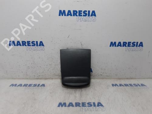 Handskerum CITROËN JUMPER II Van 2.2 HDi 100 (101 hp) 31517610