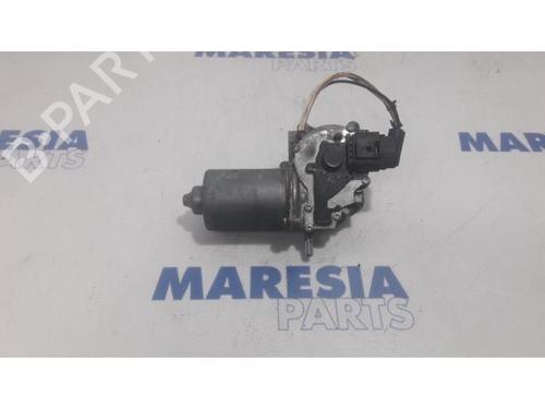 Used Front wiper motor ALFA ROMEO MITO (955_) 1.4 (955AXB1B) (78 hp) 31418331