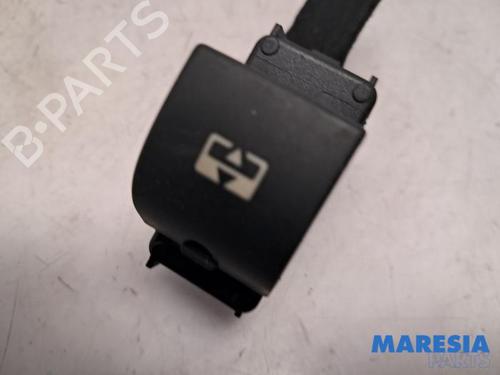 Used Switch PEUGEOT 3008 I MPV (0U_) 1.6 THP (156 hp) 31453642