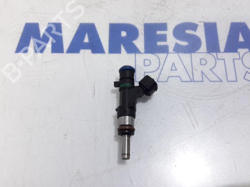 injector-renault-clio-iv-grandtour-kh_-2012-2013-2014-2015-2016-2017-2018-2019-2020-2021-31521955 main image
