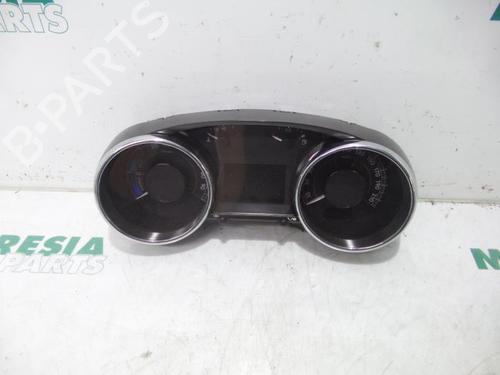 Used Instrument cluster PEUGEOT 3008 I MPV (0U_) 2.0 HDi Hybrid4 (163 hp) 31406277