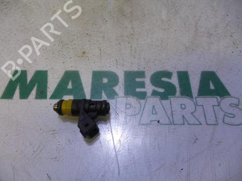 Used Injector RENAULT CLIO II (BB_, CB_) 1.4 16V (B/CB0P, BB13) (98 hp) 31496680