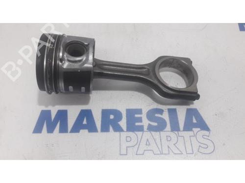 BP31440215O1 main image