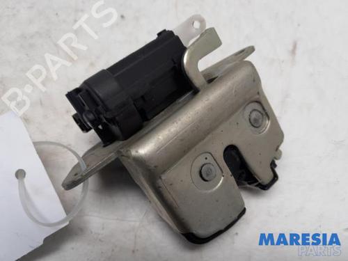 Used Electronic module FIAT PANDA (169_) 1.4 (169AXE1B) (100 hp) 31443469