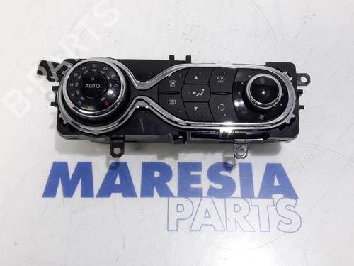 Used Climate control RENAULT CAPTUR I (J5_, H5_) 0.9 TCe 90 (90 hp) 31425196