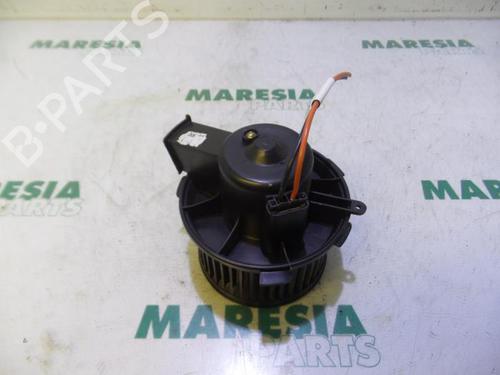 Used Heater blower motor PEUGEOT 206 Hatchback (2A/C) 1.4 16V (88 hp) 31388800