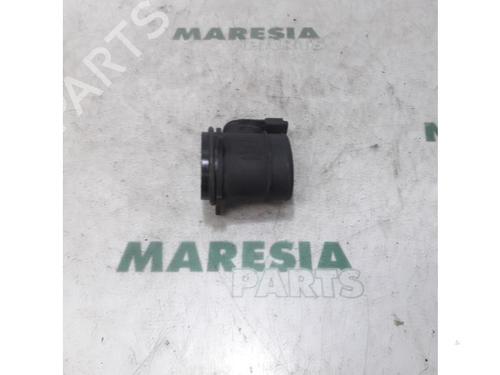 Used Mass air flow sensor CITROËN C4 Grand Picasso I (UA_) 1.6 HDi (109 hp) 31476131