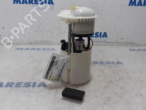 Used Fuel pump FIAT 500 (312_) 1.2 (312AXA1A) (69 hp) 31491426