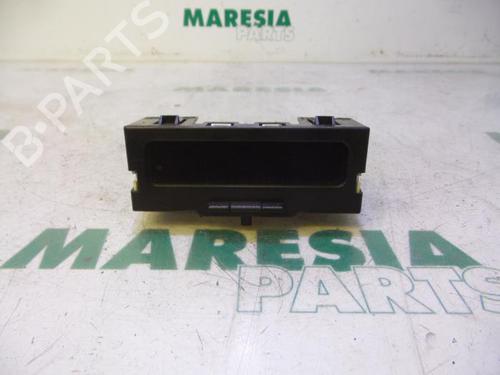 electronic-module-renault-megane-ii-estate-km01_-2003-2004-2005-2006-2007-2008-2009-2010-2011-2012-31421768 main image