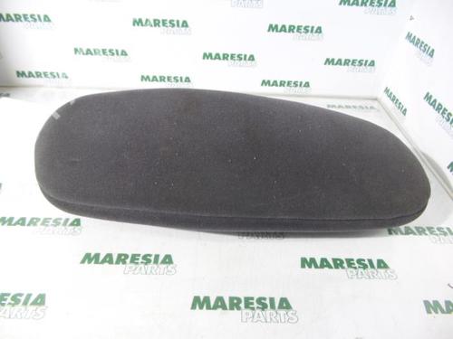 armrest-center-console-citroen-c5-i-dc_-2001-2002-2003-2004-2005-31436003 main image