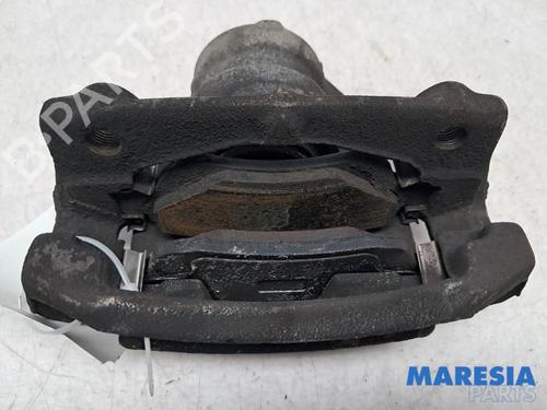 Used Right front brake caliper Right front brake caliper 37180757 37180757