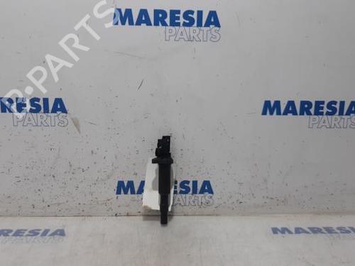 Used Ignition coil PEUGEOT 208 I (CA_, CC_) 1.6 VTi (120 hp) 31529891