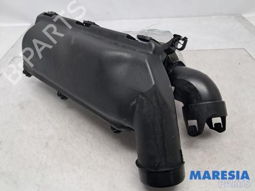 Used Air filter box Air filter box CITROËN C4 Picasso I MPV (UD_) 1.6 16V (150 hp) 31472899 31472899