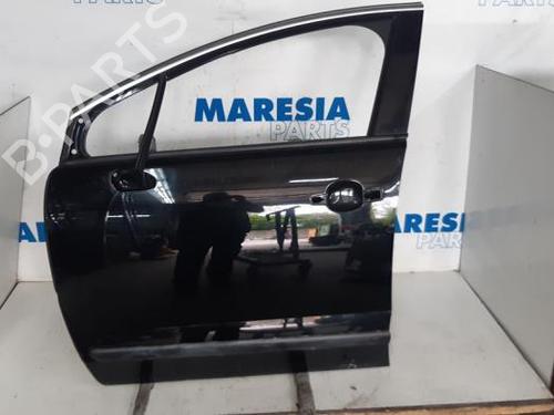 Used Left front door PEUGEOT 3008 I MPV (0U_) 1.6 THP (156 hp) 31502449