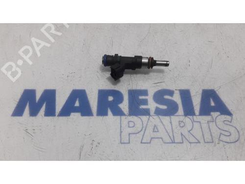 Inyector RENAULT CAPTUR I (J5_, H5_) 0.9 TCe 90 (90 hp) 31521355