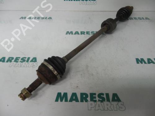 Right front driveshaft FIAT PUNTO (176_) 60 1.2 (176AP, 176AR, 176AQ, 176BB) | BP31385413M39