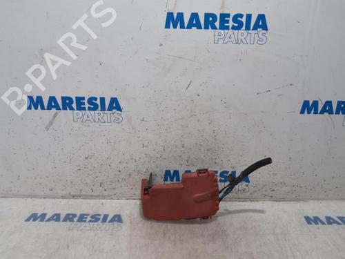 Sikringsdåse PEUGEOT PARTNER Tepee 1.6 HDi 16V (90 hp) 31495503