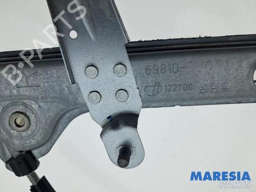 Front right window mechanism PEUGEOT 108 1.0 VTi | BP33054870C23 - Image 5