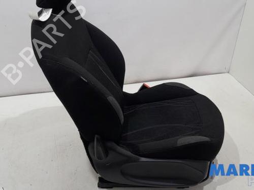 Right front seat PEUGEOT 208 I (CA_, CC_) 1.2 VTI 82 | BP31421121C16 