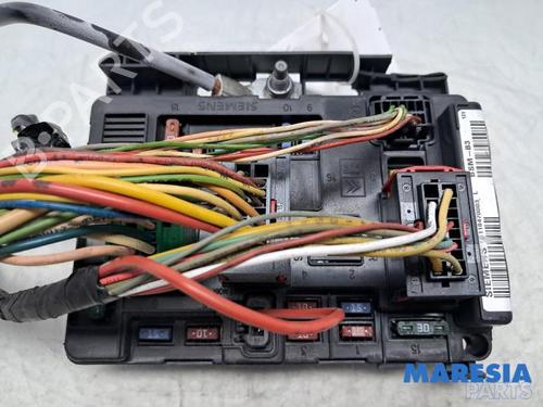 Used Fuse box CITROËN XSARA PICASSO (N68) 1.6 16V (109 hp) 31520922