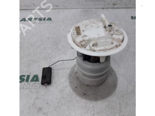Used Fuel pump Fuel pump 31440877 31440877