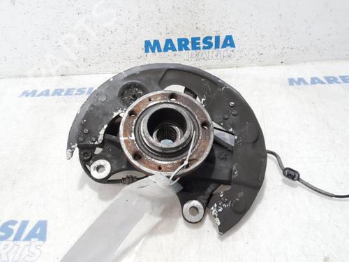 Used Left front steering knuckle CITROËN C4 Grand Picasso II (DA_, DE_) 1.6 HDi / BlueHDi 115 (115 hp) 31535411