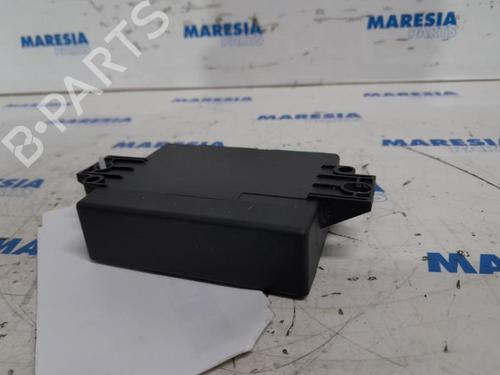 Used Electronic module PEUGEOT 5008 (0U_, 0E_) 1.6 HDi (112 hp) 31495687
