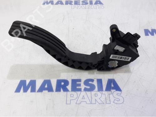 Módulo eletrónico RENAULT GRAND SCÉNIC III (JZ0/1_) 1.5 dCi (JZ09, JZ0D, JZ10, JZ14, JZ1G, JZ29, JZ2C) (110 hp) 31397731