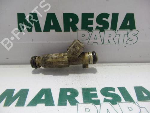Used Injector PEUGEOT 306 Break (7E, N3, N5) 1.8 16V (110 hp) 31464804