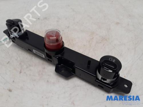 Warning switch FIAT 500 (312_) 0.9 (312AXG1A, 312.AXG11) | BP31483865I22