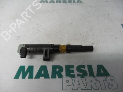 Used Ignition coil RENAULT LAGUNA II Grandtour (KG0/1_) 2.0 16V (KG00, KG0K, KG0W, KG0P) (135 hp) 31522923