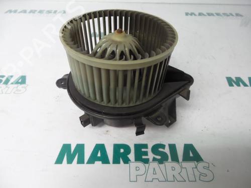 heater-blower-motor-fiat-punto-188_-1999-2000-2001-2002-2003-2004-2005-2006-2007-2008-2009-2010-2011-2012-31517841 main image