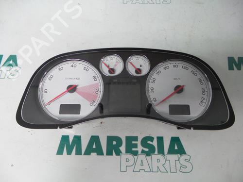 Used Instrument cluster PEUGEOT 307 Break (3E) 1.6 16V (109 hp) 31394571