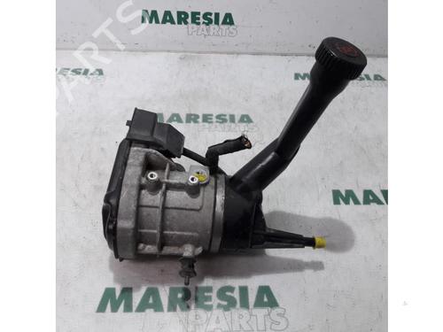 Used Steering pump PEUGEOT 308 I (4A_, 4C_) 1.6 16V (120 hp) 31444594