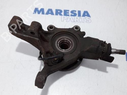 Used Left front steering knuckle PEUGEOT 308 I (4A_, 4C_) 1.6 16V (120 hp) 31477923