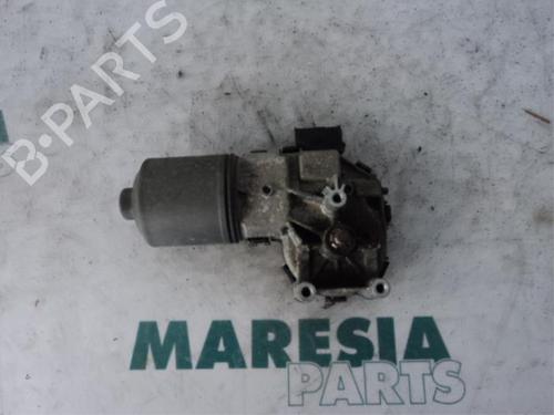 motor-limpa-vidros-frontal-citroen-c5-i-break-de_-2001-2002-2003-2004-31492863 main image