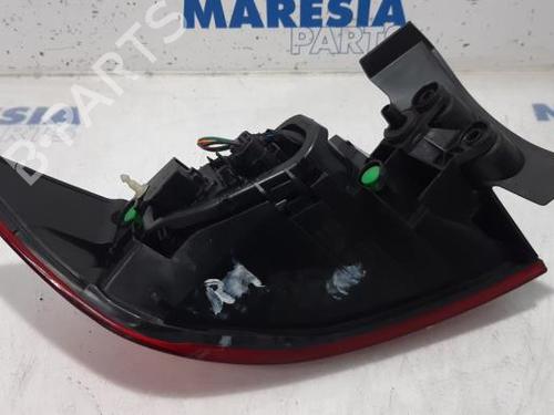 Right taillight RENAULT CLIO IV (BH_) 0.9 TCe 90 (BHNF, BHMA, BHMH, BHJK, BHJR) | BP31423094C35