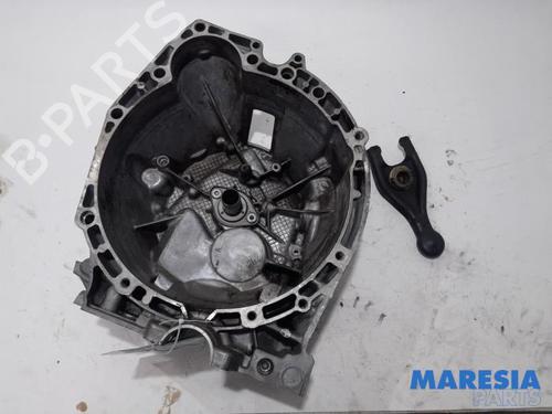 Used Manual Gearbox (For Parts) Manual Gearbox (For Parts) PEUGEOT EXPERT Van (VF3A_, VF3U_, VF3X_) 2.0 HDi 140 (136 hp) 31397910 31397910