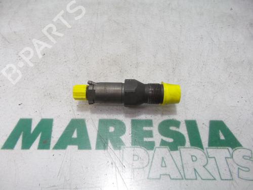 Used Injector PEUGEOT PARTNER Box Body/MPV (5_, G_) 1.9 D (69 hp) 31517381