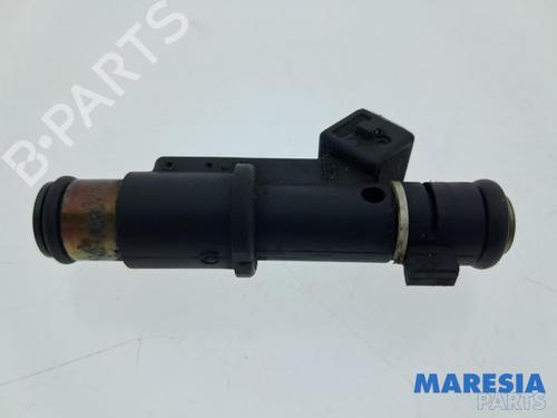Used Injector Injector PEUGEOT 607 (9D, 9U) 2.0 (136 hp) 33832570 33832570