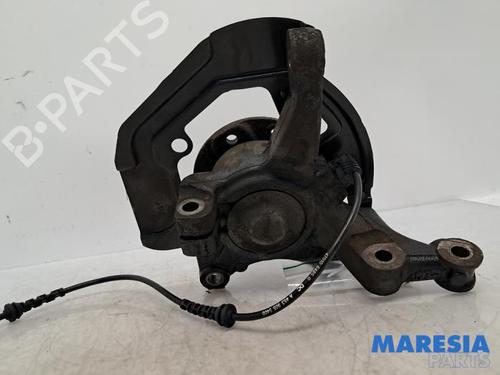 Right front steering knuckle RENAULT TWINGO III (BCM_, BCA_) 1.0 SCe 70 | BP31461794M26