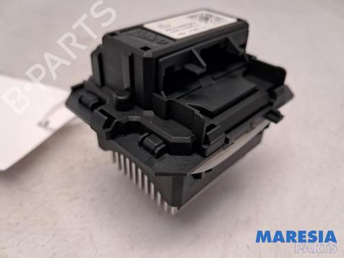Used Electronic sensor PEUGEOT 5008 II (MC_, MJ_, MR_, M4_) 1.2 THP (MRHNYH, MRHNYW, MRHNSJ, MRHNSU, MRHNSM) (131 hp) 31520101