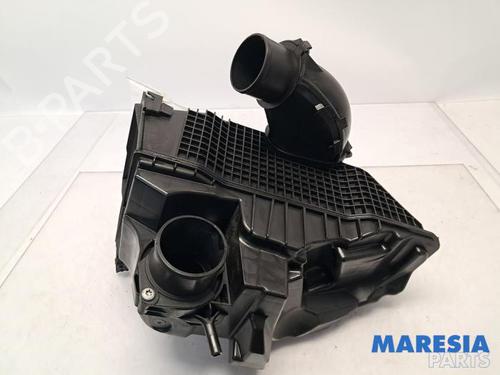 Caja filtro de aire Caja filtro de aire RENAULT CAPTUR I (J5_, H5_) 1.2 TCe 120 (120 hp) 39901056 39901056