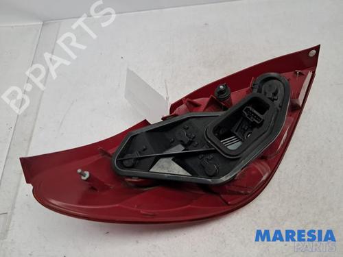 Right taillight PEUGEOT 207 CC (WD_) 1.6 16V | BP31491490C35